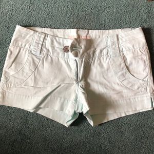 Buckle light blue shorts